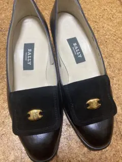 BALLY パンプス