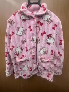 サンリオのハローキティのピンク色のフリースパジャマ（ルームウェア）