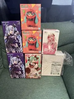初音ミク 雪ミク、桜ミク、ザクミク複数フィギュア7個セット　未開封