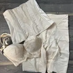 FOUR SIS & CO.フォーシスアンドカンパニー　ブライダルインナーセット