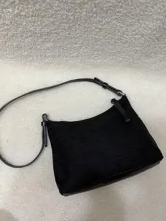 PRADA ショルダーバッグ　ナイロン　黒　レザー　テスート　肩掛け　斜めがけ