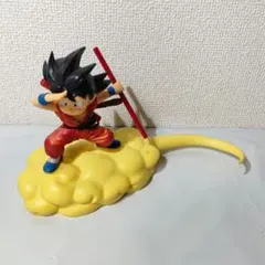 ☆　それいけ筋斗雲　ドラゴンボールフィギュア　孫悟空　如意棒　☆