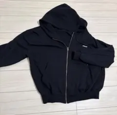 ハフのジップパーカー