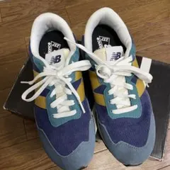 Item thumbnail for item e7ae796b-db35-48a6-b657-82753b131f8a