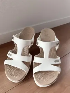 【未使用級】Crocs Cyprus サイプラス ヒールサンダル W7 23cm 2026年最新】クロックス crocs cyprusの人気アイテム - メルカリ