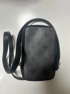 Louis Vuitton ブラック ショルダーバッグ