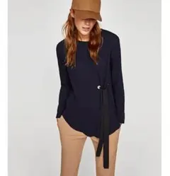 ZARA 季節 変形ブラウス
