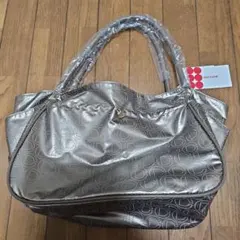 DoCLASSE ハンドバッグ