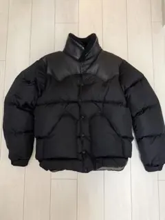 ロッキーマウンテン ダウンジャケット