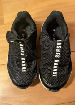 キッズスニーカー