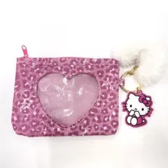 ハローキティ　ハート窓付きポーチ　ヒョウ柄　ピンク　チャーム　ファー付き