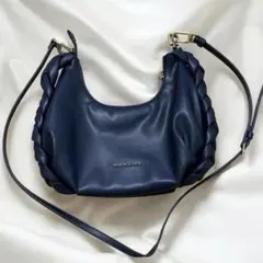 CHARLES&KEITH 良品 ショルダー ブレーデッドホーボーバッグ 紺