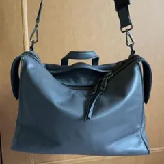 FENDIビジネスショルダーバッググレー革のサムネイル