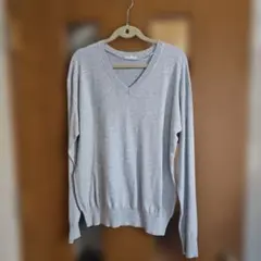 本日0時着払い変更‼️GUレーヨンVネックニットM