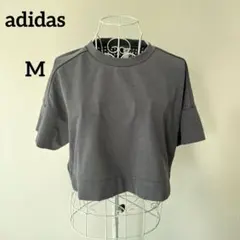【adidas】 ショート丈バックメッシュトップス　Tシャツのサムネイル