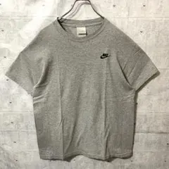 00s NIKE Tシャツ ワンポイント ロゴ刺繍 グレー 古着 ヴィンテージ