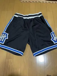 希少　UNDEFEATED バスパン 黒 メッシュ