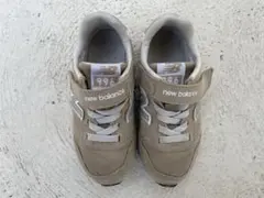 ニューバランス スニーカー