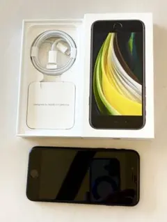 iPhone SE 第2世代【美品】純正ケーブル・箱付