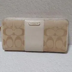 COACHコーチシグネチャー　ラウンドファスナー長財布　キャンバス　オフホワイ