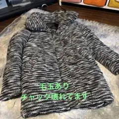 フード付きダウンジャケット ブラック・ホワイト