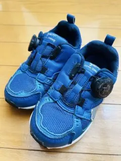 DialDriveダイヤルドライブ キッズスニーカー17cm 青ダイヤル式男の子のサムネイル