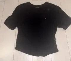 TOMMY HILFIGER ブラック Tシャツ