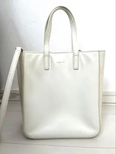 アニエスベー 羊皮 水色と白のボーダー サコッシュ - メルカリ