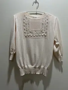 anatelier クリーム色 五分袖ニット