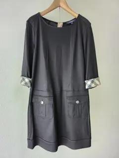 値下げしました！　バーバリー　ワンピース　黒　チェック柄　Size1(S)のサムネイル