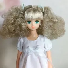 Item thumbnail for item 32bf1551-b60a-4cbe-91f1-d4916b0f27f9