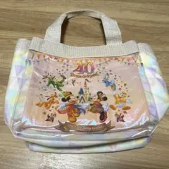 【新品】東京ディズニーリゾート 40周年　ランチバッグ　ディズニーランド