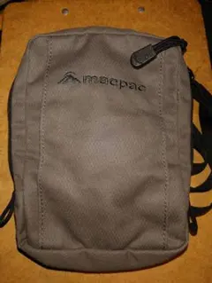 Item thumbnail for item 7d4dd585-91f6-48b1-a8f9-709ca94d9c5a