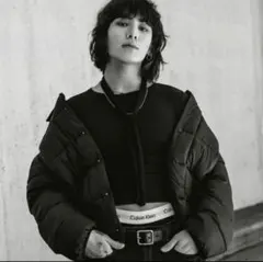 Calvin Klein BTS グク 着用モデル ダウンジャケット
