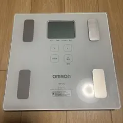 オムロン　体重計　HBF-214 ホワイト　OMRONのサムネイル