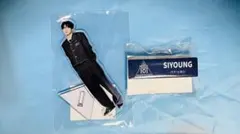 パク シヨン 日プ新世界 アクスタ 練習着トレカ - メルカリ