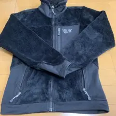 マウンテンハードウェアフリース