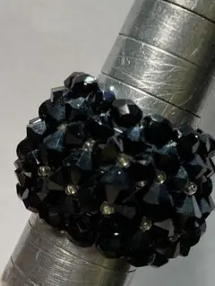 ブラックパルミジャーノスワロフスキーリング