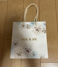 PAUL & JOE 花柄ショップ袋のサムネイル