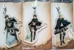 進撃の巨人　１番くじ　エレン＆リヴァイ＆エルヴィン　チャーム
