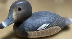 【木製　デコイ　鴨　置物】 おまけ付いています(九谷焼コップ2個）
