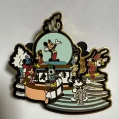 ミッキーマウス ピンバッジ ディズニー