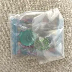 サンリオキャラクターズ グミチュアチャーム グミ＆ミニポーチ