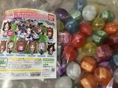 【半額】ウマ娘　一緒におでかけカプセルラバーマスコット1 台紙付き　31個