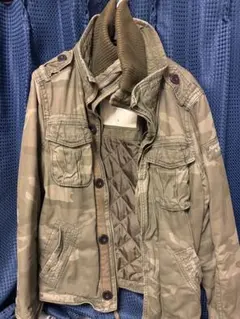 Abercrombie & Fitch 迷彩ジャケット