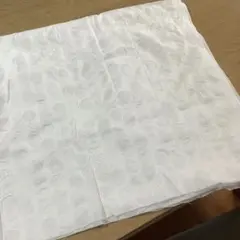 生地　綿100% ホワイトドット柄