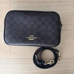 COACH ショルダーバッグ　シグネチャーのサムネイル