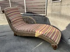 ストライプロングチェア（ラタン製）