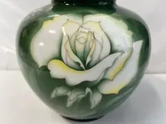 七宝焼　緑釉　薔薇文　花瓶　V　R9686 七宝焼 緑釉 薔薇文 花瓶 V R9686 - メルカリ