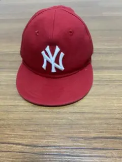 ニューヨーク・ヤンキース 赤 キャップ